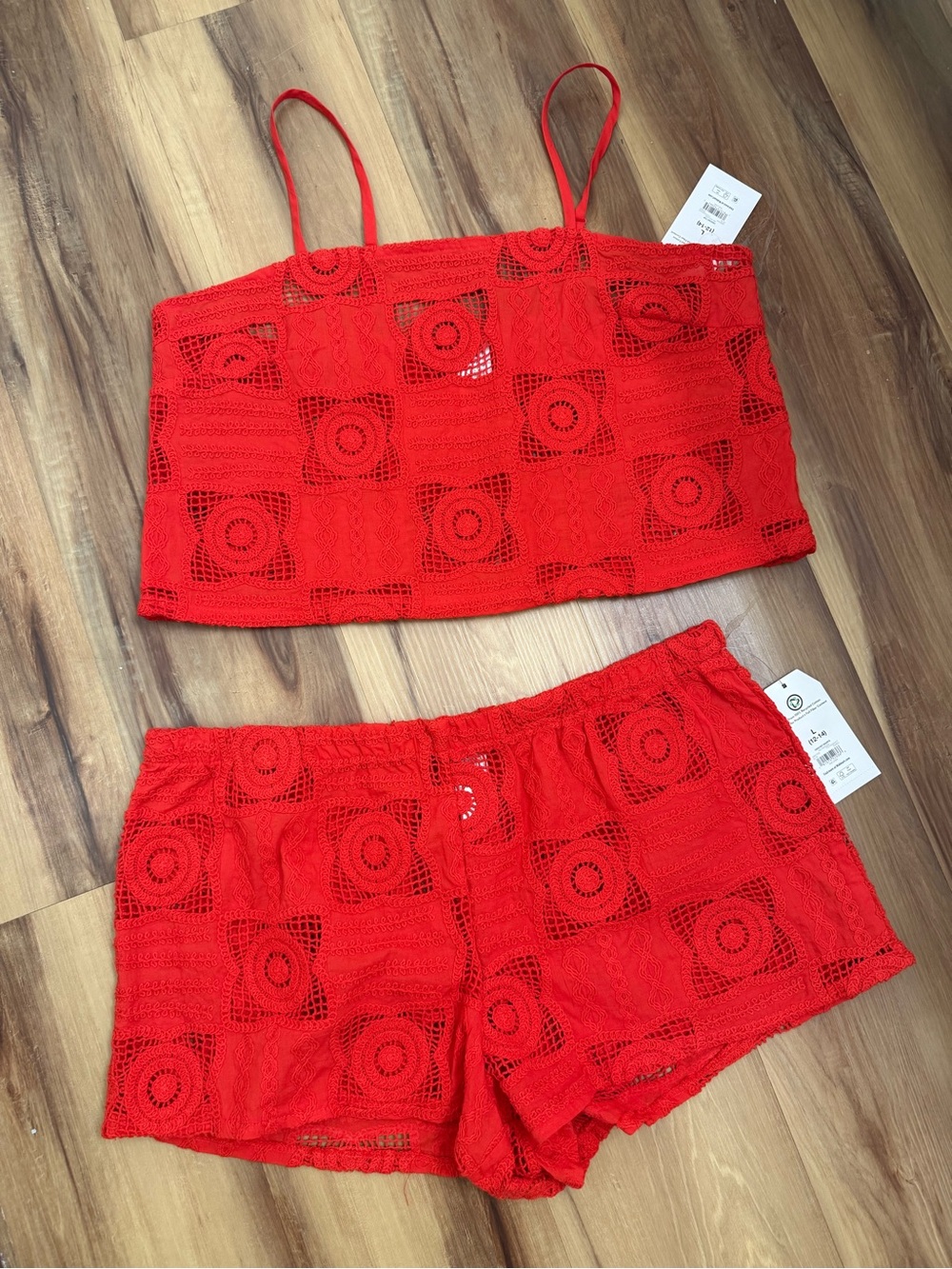 Time and Tru Red Crochet Crop Tank & Shorts Set